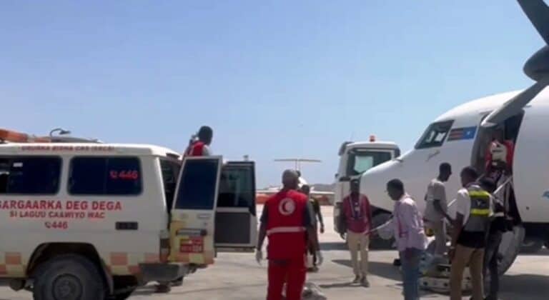 Dhaawacyadii Dagaalka Laascaanood oo la geeyay Muqdisho iyo DF oo Daawo u dirtay Garowe